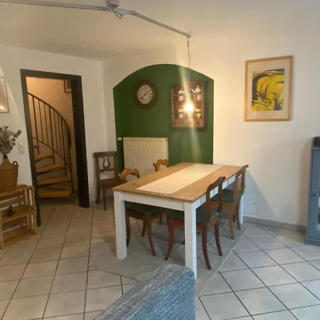 Am Alten Winzerhof דירה